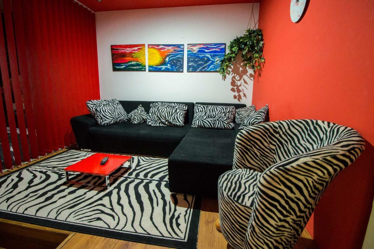 Flamingos Apartman & Fitness Centar Osijek - Blizina Bolnice Kbc Osijek Exterior foto